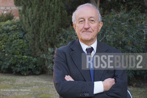 Angelo Tantazzi, presidente di Prometeia (azienda di consulenza e ricerca economica) e direttore de Il Mulino editore, posa durante una pausa del XXXIV Seminario di Perfezionamento della UEM, Scuola per Librai di Umberto e Elisabetta Mauri, alla Fondazione Giorgio Cini in Venezia, 27 febbraio 2017. ©Andrea Merola/Rosebud2