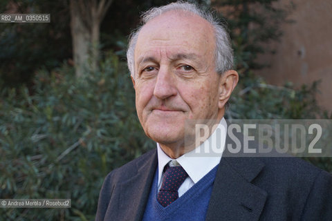 Angelo Tantazzi, presidente di Prometeia (azienda di consulenza e ricerca economica) e direttore de Il Mulino editore, posa durante una pausa del XXXIV Seminario di Perfezionamento della UEM, Scuola per Librai di Umberto e Elisabetta Mauri, alla Fondazione Giorgio Cini in Venezia, 27 febbraio 2017. ©Andrea Merola/Rosebud2