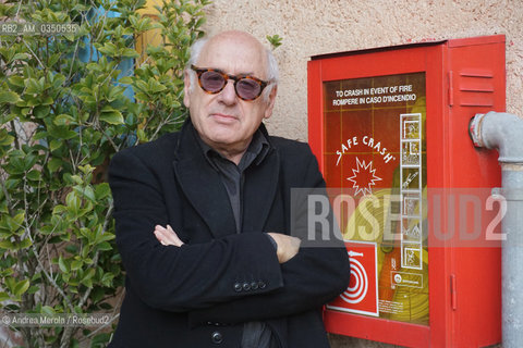 Michael Nyman, pianista e compositore musicale, posa durante una pausa del XXXIV Seminario di Perfezionamento della UEM, Scuola per Librai di Umberto e Elisabetta Mauri, alla Fondazione Giorgio Cini in Venezia, 27 febbraio 2017. ©Andrea Merola/Rosebud2