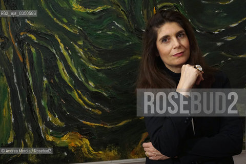 Christine Macel, direttrice di Biennale Ari Visive 2017, posa al termine della conferenza stampa di presentazione delledizione 57 di biennale arte Viva Arte Viva, presso la sede della fondazione La Biennale di Venezia a Cà Giustinian, 6 febbraio 2017..French curator Christine Macel poses at Cà Giustinian, for press conference of Biennale Arte 2017 Viva Arte Viva, 06 february 2017. ©Andrea Merola/Rosebud2