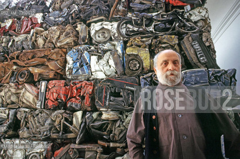 Cèsar, nome darte per Cèsar Baldaccini, scultore francese, alla Biennale Arte di Venezia del 1995. .French scultor Cèsar (Cèsar Baldaccini), at Biennale Modern Art in Venice, june 1995. ©Andrea Merola/Rosebud2