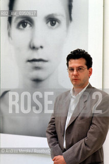 Thomas Ruff, fotografo, alla Biennale Arte di Venezia del 1995. .German photographer Thomas Ruff poses during Biennale Modern Art of Venice, june 1995. ©Andrea Merola/Rosebud2