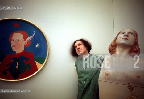 Luigi Ontani, pittore, scultore e fotografo, alla Biennale Arte di Venezia del 1995..Italian painter, scultor and photographer Luigi Ontani poses during Biennale Modern Art of Venice, june 1995. ©Andrea Merola/Rosebud2