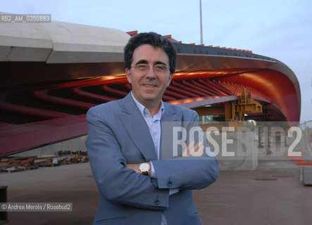 Santiago Calatrava, architetto, a Venezia per presentare il suo ponte sul Canal Grande, Venezia 9 maggio 2007..Spanish architect Santiago Calatrava in Venice to present his bridge crossing Grand Canal, may 09 2007. ©Andrea Merola/Rosebud2