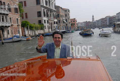 Santiago Calatrava, architetto, a Venezia per presentare il suo ponte sul Canal Grande, Venezia 9 maggio 2007..Spanish architect Santiago Calatrava in Venice to present his bridge crossing Grand Canal, may 09 2007. ©Andrea Merola/Rosebud2