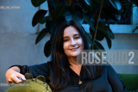 La scrittrice italo-tedesca Helena Janeczek, Venezia, 14 settembre 2018..Helena Janeczek è uno dei cinque scrittori finalisti del Premio Lettterario Campiello 56° edizione col romanzo  La Ragazza con la Leica , Guanda editore. .The Italian-German writer Helena Janeczek, Venice, 14 september 2018..Helena Janeczek is one of the five finalist writers of the Campiello Literature Prize 56th edition with the novel The Girl with the Leica, Guanda publisher. ©Andrea Merola/Rosebud2