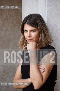 La conduttrice televisiva italiana Sabrina Nobile posa in una pausa degli incontri letterari di PordenoneLegge, 21 settembre 2018. Sabrina Nobile presenta il suo  romanzo di esordio “Per metà fuoco per metà abbandono”. ©Andrea Merola/Rosebud2