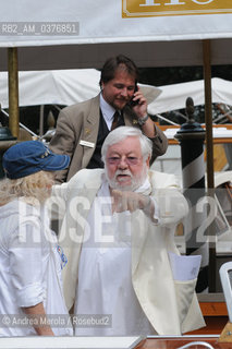 L’attore italiano Paolo Villaggio alla 67° edizione del Festival Internazionale di Arte Cinematografica, Venezia 10 settembre 2010.Italian actor Paolo Villaggio arrives at Lido to attend at the 67th annual Film Festival in Venice, Italy, 10 September 2010. ©Andrea Merola/Rosebud2