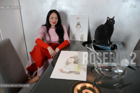 Martina Semenzato, al suo esordio come scrittrice con “I Love Cellulite”, fotografata nella sua casa veneziana, 9 dicembre 2018..Martina Semenzato, at her debut as a writer with I Love Cellulite, photographed in her Venetian house, December 9th 2018. ©Andrea Merola/Rosebud2