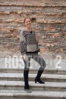 La scrittrice norvegese Maja Lunde posa per una foto, durante una pausa del festival di letteratura Incroci di Civiltà, a Venezia, 6 aprile 2019..Norvegian writer Maja Lunde poses, during a break in the literature festival Incroci di Civiltà, in Venice, 6 April 2019. ©Andrea Merola/Rosebud2