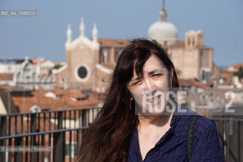 La scrittrice italiana Laura Pariani posa durante una pausa della conferenza stampa di presentazione dei cinque finalisti del Premio Letterario Il Campiello,  presso il Fondaco dei Tedeschi, a Venezia, 25 giugno 2019. Laura Pariani è uno dei cinque finalisti della cinquantasettesima edizione del Premio Campiello, col romanzo “Il gioco di Santa Oca”, edito da La Nave di Teseo. ©Andrea Merola/Rosebud2