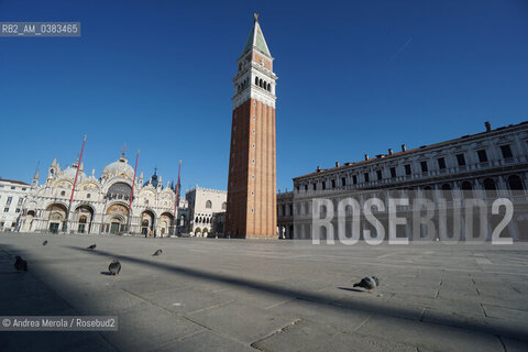 Venezia deserta, nel primo pomeriggio, nei luoghi topici dell’overtourism, domenica 15 marzo 2020. ©Andrea Merola/Rosebud2