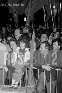 7 Giugno 1984 Padova. piazza della Frutta: ultimo comizio di Enrico Berlinguer, segretario PCI. ©Andrea Merola/Rosebud2