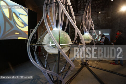 Una panoramica sulle installazioni allestite all’interno del Padiglione Italiaa, all’Arsenale, per la diciassettesima edizione di Biennale Architettura, diretta dall’architetto di origine libanese Hashim Sarkis .sul tema “How will We live Together “, a Venezia dal 22 maggio al 21 novembre 2021. ©Andrea Merola/Rosebud2