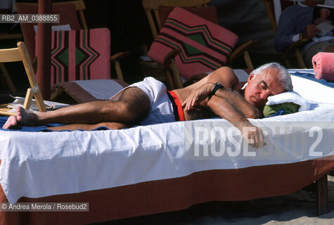 Il produttore cimatografico statunitense Jack Valenti al Festival del Cinema di Venezia, settembre 1988. ©Andrea Merola/Rosebud2