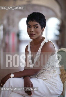 L’ attrice statunitense Angela Bassett al Festival del Cinema di Venezia, agosto 1995. ©Andrea Merola/Rosebud2