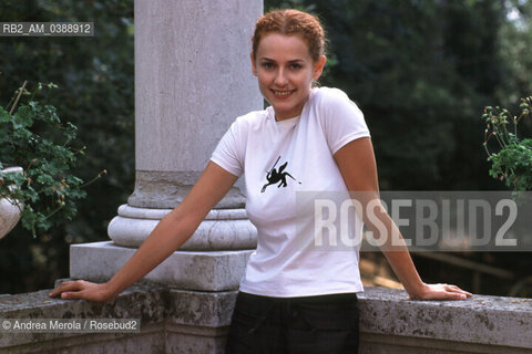 L’ attrice macedone Nikolina Kujaca al Festival del Cinema di Venezia, 28 agosto 2001. ©Andrea Merola/Rosebud2