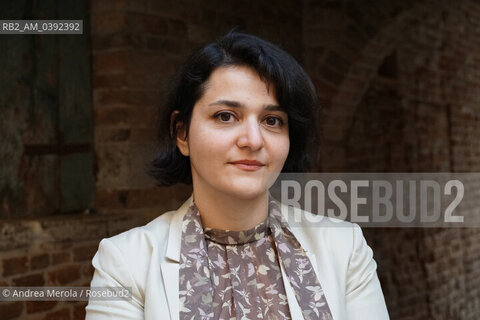 La scrittrice e giornalista iraniana Nasim Marashi al Festival Internazionale di Letteratura “Incroci di Civiltà”, sedicesima edizione, Venezia 30 marzo 2023. ©Andrea Merola/Rosebud2