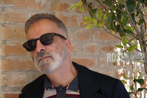 Lo scrittore Marcello Fois, vincitore con “L’immensa distrazione” (Einaudi) della 64* edizione del  Premio Letterario Campiello, Venezia 3 ottobre 2026. ©Andrea Merola/Rosebud2