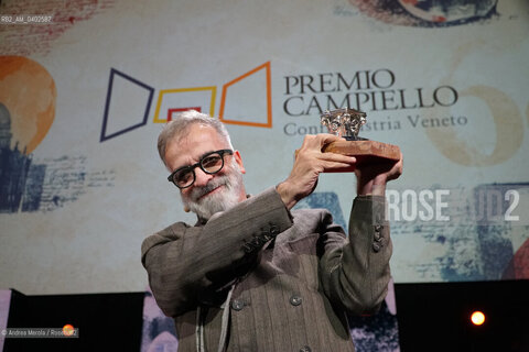 Lo scrittore Marcello Fois, vincitore con “L’immensa distrazione” (Einaudi) della 64* edizione del  Premio Letterario Campiello, Venezia 3 ottobre 2026. ©Andrea Merola/Rosebud2