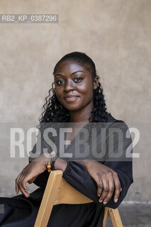 Mantova, Italia, Settembre 2021. La scrittrice Anna Osei a Festivaletteratura 2021 per presentare il suo novo libro Sotto lo stesso sole edito da Mondadori. - Mantua, Italy, September 2021. The writer Anna Osei at Festivaletteratura 2021.