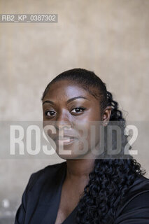 Mantova, Italia, Settembre 2021. La scrittrice Anna Osei a Festivaletteratura 2021 per presentare il suo novo libro Sotto lo stesso sole edito da Mondadori. - Mantua, Italy, September 2021. The writer Anna Osei at Festivaletteratura 2021.