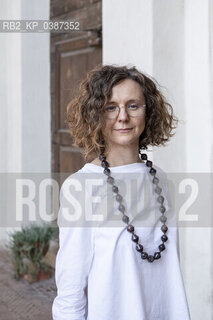 Mantova, Italia, Settembre 2021. La professoressa e scrittrice Fernanda Alfieri a Festivaletteratura 2021 per presentare il suo ultimo lavoro Veronica e il diavolo edito da Einaudi. - Mantua, Italy, September 2021. The professor and writer Fernanda Alfieri at Festivaletteratura 2021.