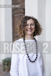 Mantova, Italia, Settembre 2021. La professoressa e scrittrice Fernanda Alfieri a Festivaletteratura 2021 per presentare il suo ultimo lavoro Veronica e il diavolo edito da Einaudi. - Mantua, Italy, September 2021. The professor and writer Fernanda Alfieri at Festivaletteratura 2021.