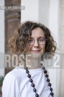 Mantova, Italia, Settembre 2021. La professoressa e scrittrice Fernanda Alfieri a Festivaletteratura 2021 per presentare il suo ultimo lavoro Veronica e il diavolo edito da Einaudi. - Mantua, Italy, September 2021. The professor and writer Fernanda Alfieri at Festivaletteratura 2021.