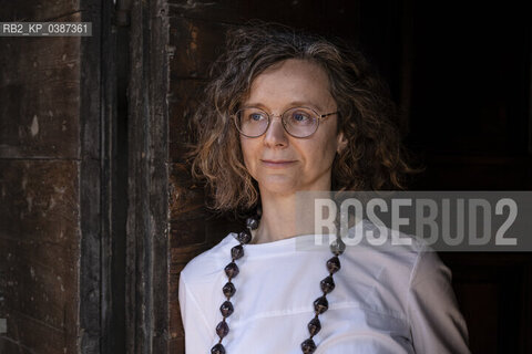 Mantova, Italia, Settembre 2021. La professoressa e scrittrice Fernanda Alfieri a Festivaletteratura 2021 per presentare il suo ultimo lavoro Veronica e il diavolo edito da Einaudi. - Mantua, Italy, September 2021. The professor and writer Fernanda Alfieri at Festivaletteratura 2021.