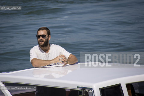 Venezia, 29 agosto 2017. Lattore Alessandro Borghi in motoscafo al suo arrivo al Lido di Venezia per la Mostra del Cinema ©Sebastiano Vianello/Rosebud2