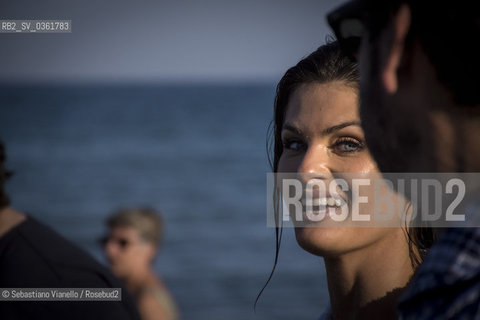 Venezia, 29 agosto 2017. La topmodel brasiliana Isabeli Fontana sulla spiaggia dellHotel Excelsior del Lido di Venezia durante il la Mostra del Cinema. ©Sebastiano Vianello/Rosebud2