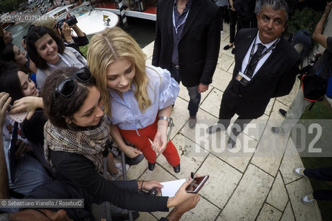 Lido di Venezia, 1 settembre 2018. Lattrice americana Chloë Grace Moretz arriva al Lido per la presentazione del film Suspiria di Luca Guadagnino, in concorso alla 75a Mostra del Cinema di Venezia.  ©Sebastiano Vianello/Rosebud2