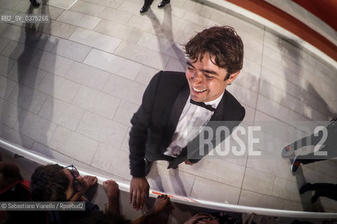 Lido di Venezia, 5 settembre 2018. Lattore Riccardo Scamarcio sul red carpet della 75a Mostra del Cinema di Venezia.  ©Sebastiano Vianello/Rosebud2