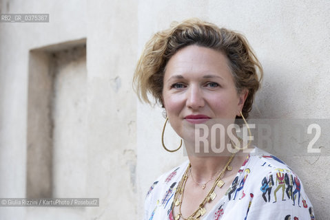 Mantova, settembre 2018. La scrittrice inglese Jessica Fellowes ospite al Festivaletteratura. Il suo ultimo libro è Lassassinio di Florence Nightingale Shore(Neri Pozza, 2017)...Mantova, september 2018. The English writer Jessica Fellowes attends Festivaletteratura. Her last book published in Italy is Lassassinio di Florence Nightingale Shore(Neri Pozza, 2017)... ©Giulia Rizzini/KartuPhoto/Rosebud2