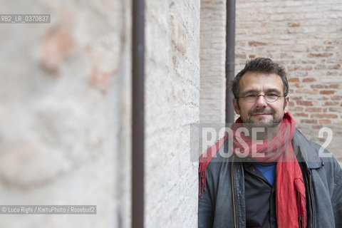 Wolfgang Bauer è un giornalista tedesco del settimanale Die Zeit. È laureato in studi islamici, geografia e storia.  È al festival di Internazionale a Ferrara per presentare il suo ultimo libro Le ragazze rapite. Boko haram e il terrore nel cuore dell’Africa (La Nuova Frontiera 2017)...Wolfgang Bauer is a German journalist of weekly newspaper Die Zeit. He graduated in Islamic studies, geography and history. Hès in Ferrara at Internazionale Festival to introduce his last book: Stolen girls: survivors of Boko haram tell their story (The New Press 2017).  ©Luca Righi/KartuPhoto/Rosebud2