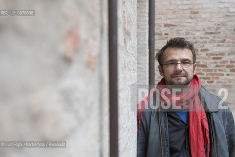 Wolfgang Bauer è un giornalista tedesco del settimanale Die Zeit. È laureato in studi islamici, geografia e storia.  È al festival di Internazionale a Ferrara per presentare il suo ultimo libro Le ragazze rapite. Boko haram e il terrore nel cuore dell’Africa (La Nuova Frontiera 2017)...Wolfgang Bauer is a German journalist of weekly newspaper Die Zeit. He graduated in Islamic studies, geography and history. Hès in Ferrara at Internazionale Festival to introduce his last book: Stolen girls: survivors of Boko haram tell their story (The New Press 2017).  ©Luca Righi/KartuPhoto/Rosebud2