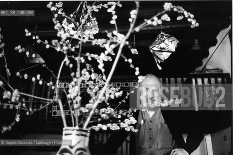 05 Mar 1990, Lucinges --- French Writer Michel Butor at Home  ©Sophie Bassouls/Leemage/Rosebud2