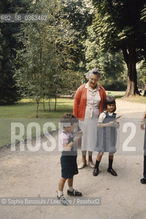 1983, France --- Psychoanalyst Francoise Dolto --- Image by  ©Sophie Bassouls/Leemage/Rosebud2