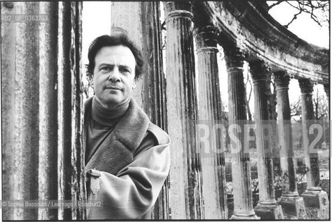 Patrick Modiano, le 15 mars 1989  ©Sophie Bassouls/Leemage/Rosebud2