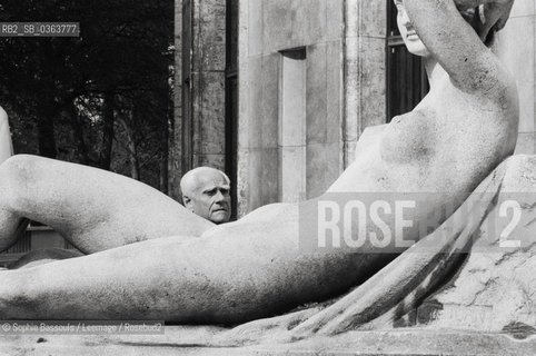 18 May 1983, Paris, France --- Italian Novelist Alberto Moravia  ©Sophie Bassouls/Leemage/Rosebud2