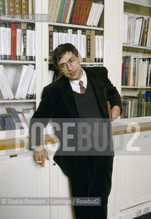 16 Jan 1995 --- TURKISH WRITER ORHAN PAMUK PUBLISHES THE BLACK BOOK  ©Sophie Bassouls/Leemage/Rosebud2