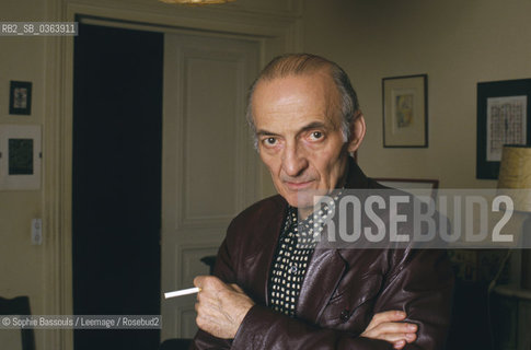 Portrait of Maurice Roche at Paris, le 2 decembre 1986  ©Sophie Bassouls/Leemage/Rosebud2