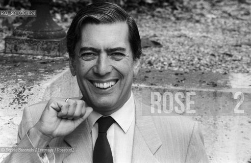 01 Jan 1980 --- Peruvian Writer Mario Vargas-Llosa (Vargas Llosa)  ©Sophie Bassouls/Leemage/Rosebud2