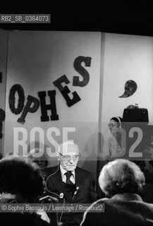 15 Dec 1978 --- Isaac Bashevis Singer on emission Apostrophes  ©Sophie Bassouls/Leemage/Rosebud2