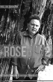 Glen Baxter, 16 juin 2003  ©Sophie Bassouls/Leemage/Rosebud2