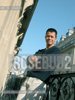 Emmanuel Carrere, 11 novembre 2003  ©Sophie Bassouls/Leemage/Rosebud2