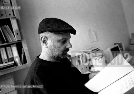 Alin Avila, 5 decembre 2003  ©Sophie Bassouls/Leemage/Rosebud2