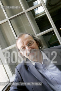 Didier Daeninckx, 15 juin 2007  ©Sophie Bassouls/Leemage/Rosebud2