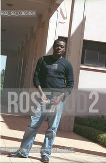 Romuald Fonkoua, 25 novembre 2006  ©Sophie Bassouls/Leemage/Rosebud2